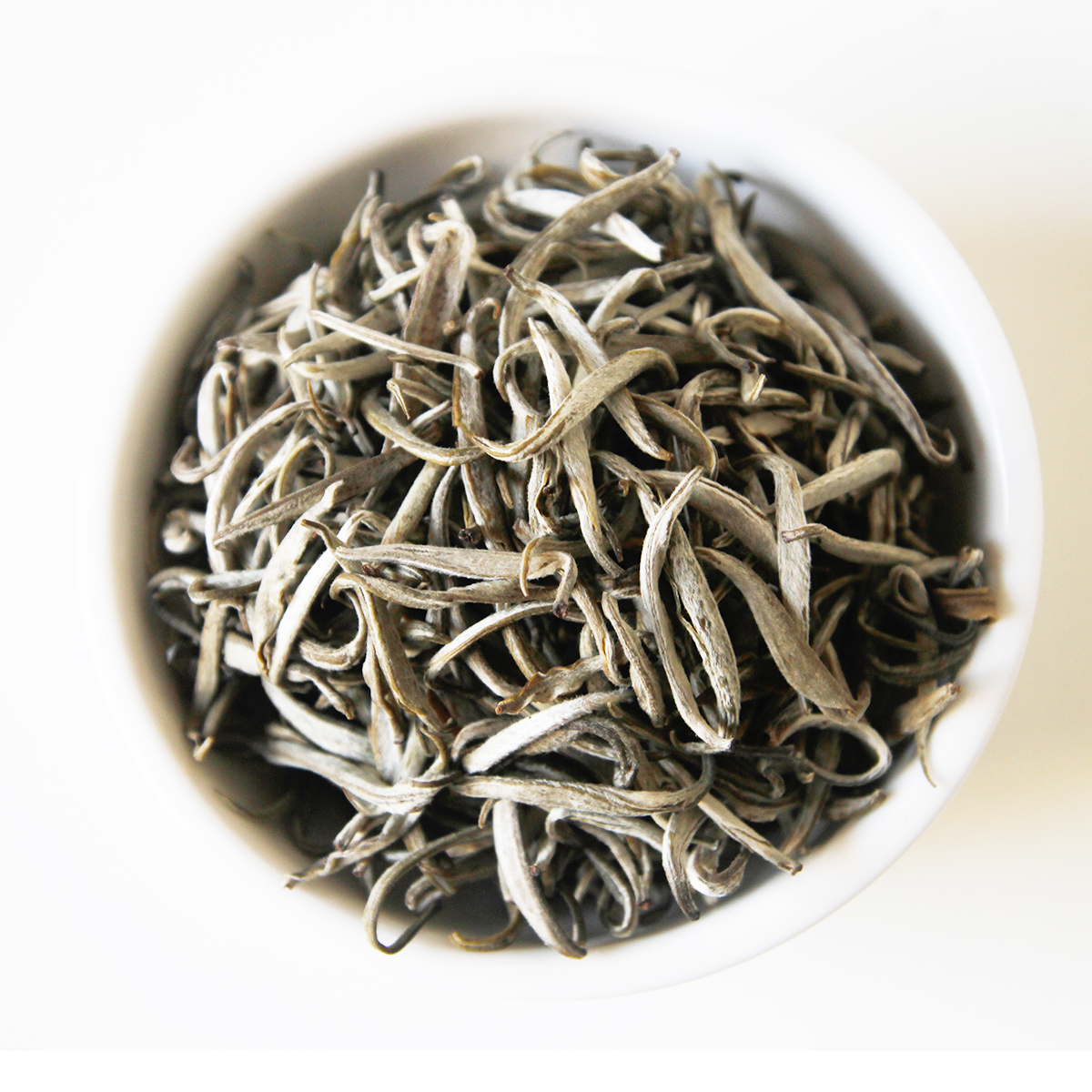 Bạch trà kim - Chè Shan Tuyết - Công Ty CP Đầu Tư Sản Phẩm Thiên Nhiên